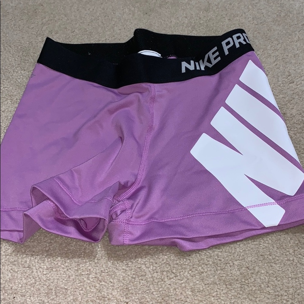 Nike pro short